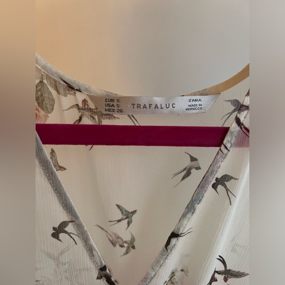 Trafaluc Zara Roses and Birds Flowy Cream Maxi Dress, S - Picture 3 of 4